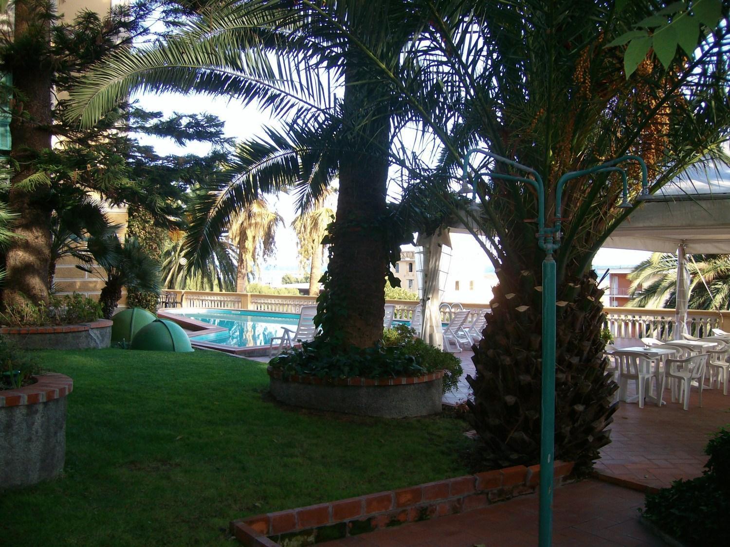 Hotel Miramare Imperia Exterior photo